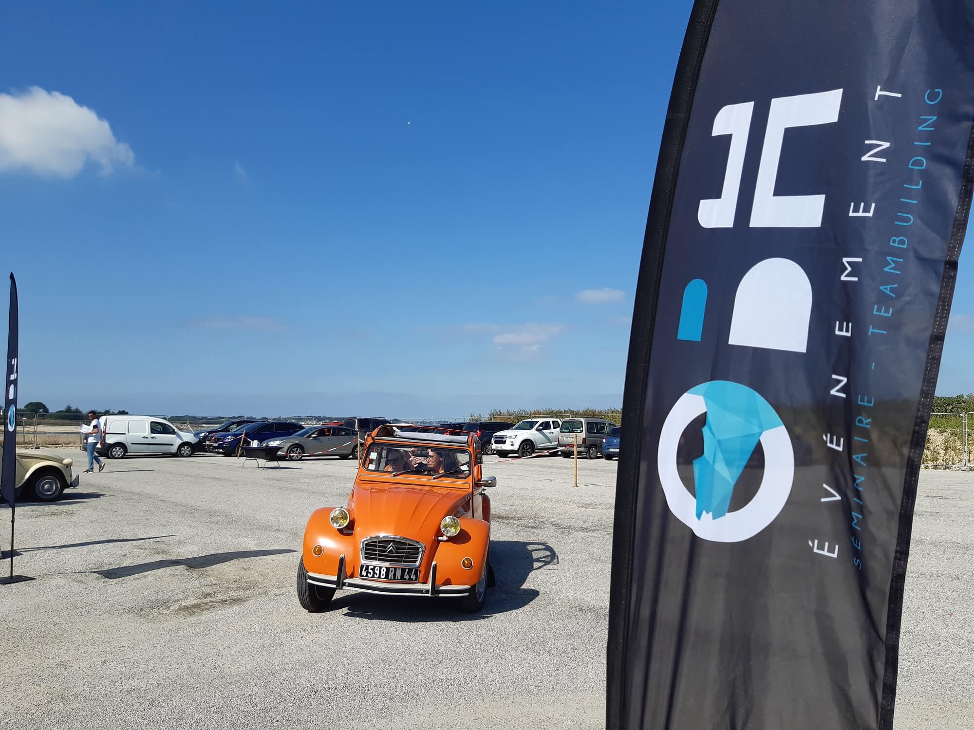 Rallye 2CV à Brest avec OBH EVENEMENT